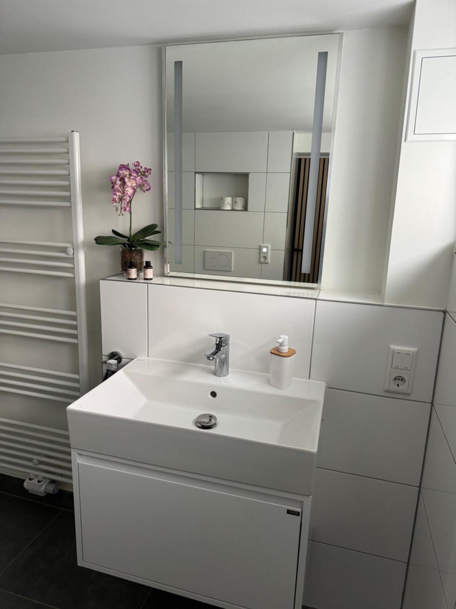 Modernes Apartment, Ruhige Lage, Stadtnah Kelkheim Zewnętrze zdjęcie